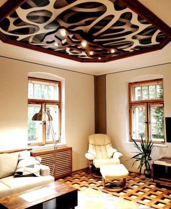 Marianske Lazne Apartment | Discover Louvre: A Unique Stay with Breakfast & Dining Options