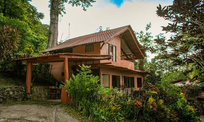 Puerto Viejo de Talamanca Cabin | Authentic Caribbean Retreat in Puerto Viejo, Costa Rica