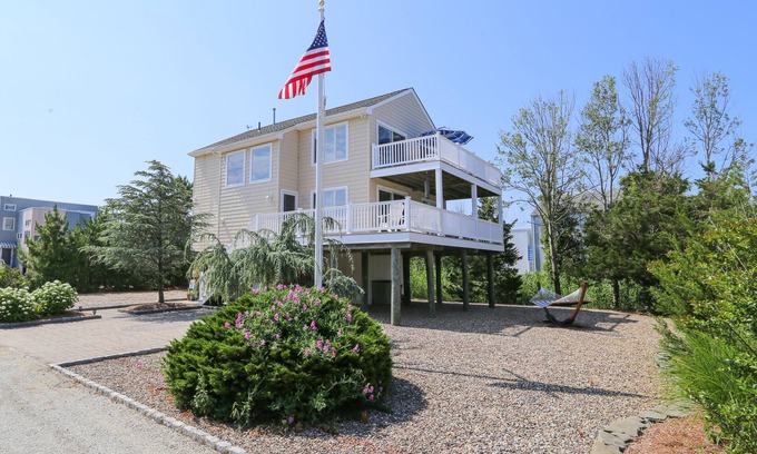 Loveladies House | Experience Loveladies Bayside: 4 Bedroom with Scenic Views