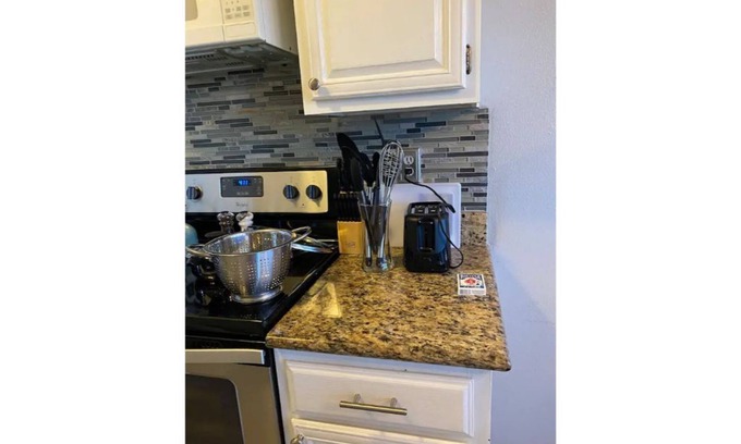 Garland Condo | Lovely 1 bed condo near Lake Ray Hubbard