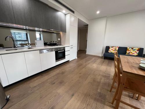 Waterloo Apartment | Cozy 1 Bedroom Apartment in Family-Friendly Waterloo