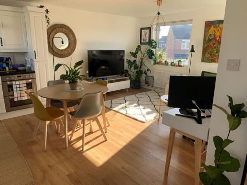 Walworth Apartment | Cozy 1 Bedroom Flat in Central London - Family Friendly