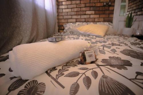 Klerksdorp Apartment | Budget-Friendly 1-Bedroom Garden Cottage for Families