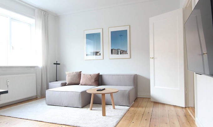 Lyngby-Taarbæk Kommune Apartment | Cozy 1-Bedroom Retreat in Beautiful Kongens Lyngby