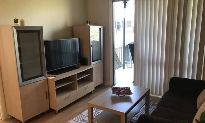 Atlanta Condo | Cozy 1BR King Suite Near Downtown ATL with Breakfast