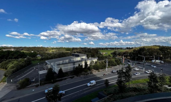 Sydney Olympic Park Apartment | Stylish 2 Bedroom Apartment Near Sydney Olympic Park
