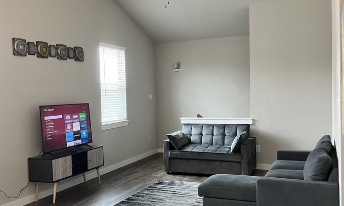 Venus Apartment | Comfortable 2 Bedroom Apartment with Private Baths & Hot Tub