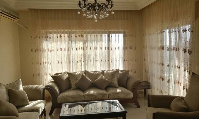 Suwailih Apartment | Inviting 3-Bedroom Apartment with City Views & Breakfast