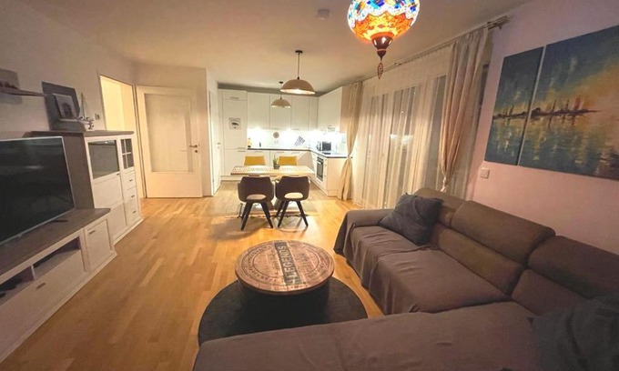 Liesing Apartment | Kid-Friendly 3-Room Apartment in Vienna - Rated 9.2/10