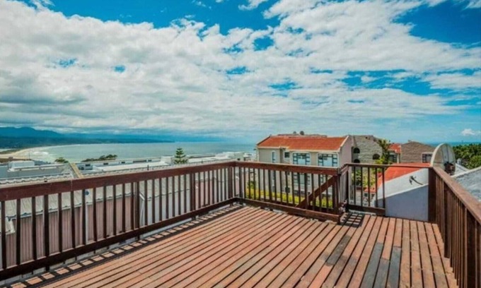 Plettenberg Bay Apartment | Inviting 4 Bedroom Condo Steps from the Beach