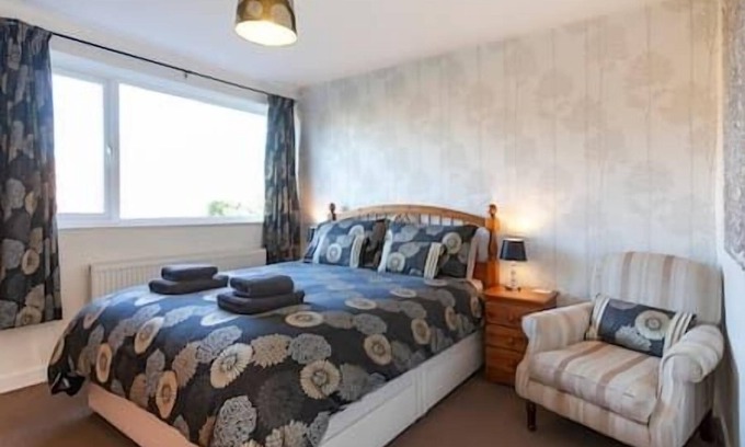 Southwell House | Inviting 4-Bedroom Detached Home in Southwell - Rated 10/10