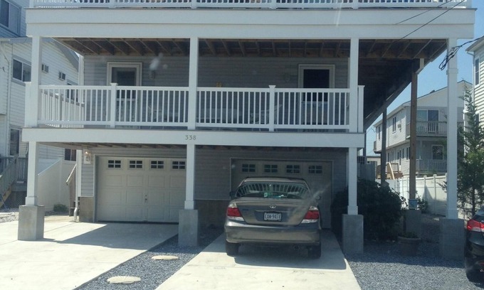 Sea Isle City House | Beautiful 4 Bedroom Sea Isle Home with Bay View & Pool
