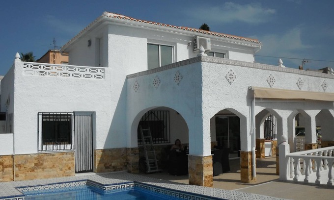San Fulgencio Villa | Family Villa with Private Pool Near Alicante Airport