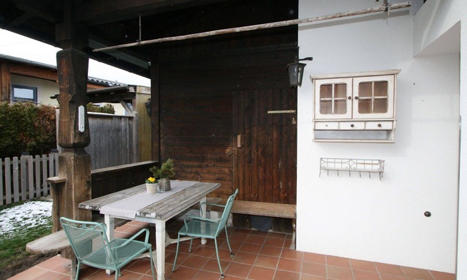 Wiesing Apartment | Inviting Apartment for 5 with Lake View, Kitchen & Terrace
