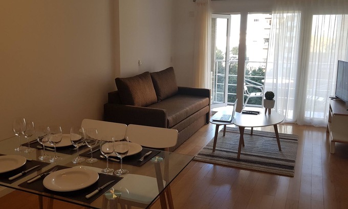 Vicente Lopez Apartment | Convenient Apartment with Pool and Spa Access