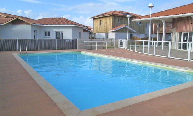 Biscarrosse Plage Apartment | Ideal Apartment for 8 with Pool, Ocean View & Pet-Friendly