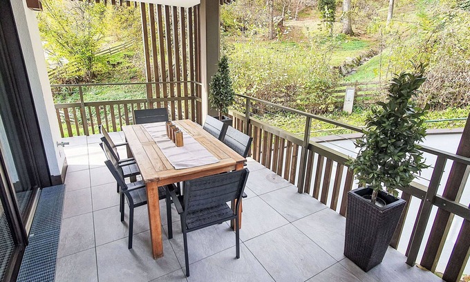 Sattendorf Apartment | Lovely apartment for 5 guests with WIFI, TV and balcony