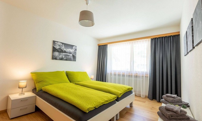 Saas Grund Apartment | Charming Apartment for 6 with WIFI, Balcony & Parking