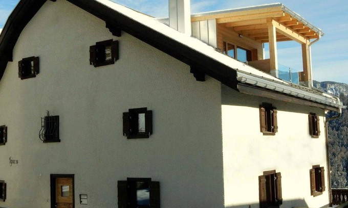 Vaz-Obervaz Apartment | Spacious Apartment for 12 with WIFI, Balcony & Family Amenities
