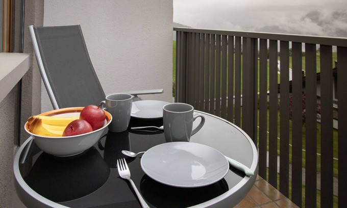 Falera Apartment | Lovely apartment for 3 guests with pool, WIFI, TV, balcony, panoramic view and parking