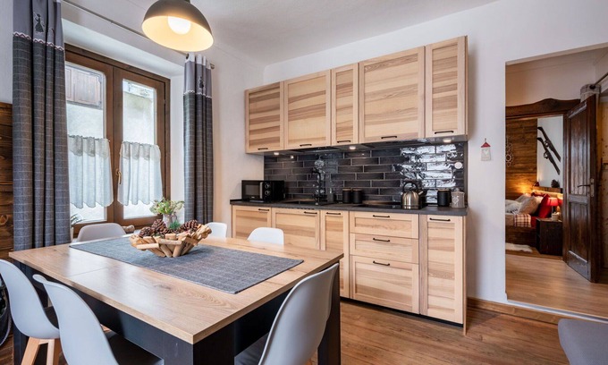 Prali Apartment | Charming Apartment for 4 with WIFI, Pets Welcome & Parking