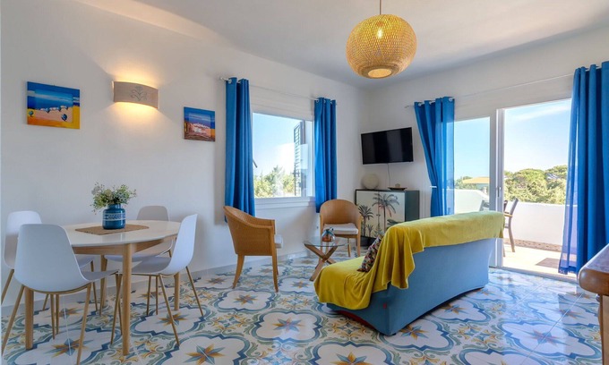 Eden Beach Apartment | Lovely apartment for 5 people with A/C, TV and patio