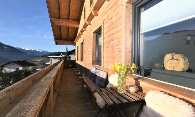 Wiesing Apartment | Inviting Apartment for 6 with Balcony and Lake View