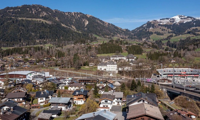 Kitzbuehel Apartment | Lovely apartment for 7 guests with WIFI, TV and terrace