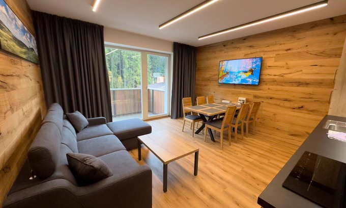 Pec pod Snezkou Apartment | Lovely apartment for 5 guests with WIFI, TV, balcony, panoramic view and parking