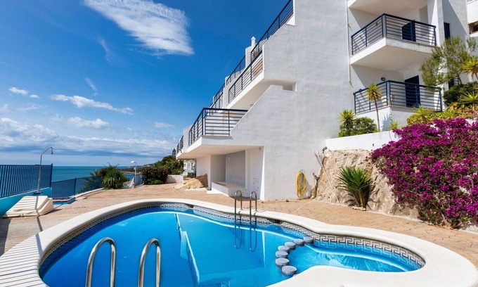 Peniscola Apartment | Idyllic Apartment with Pool, Ocean View & Modern Amenities