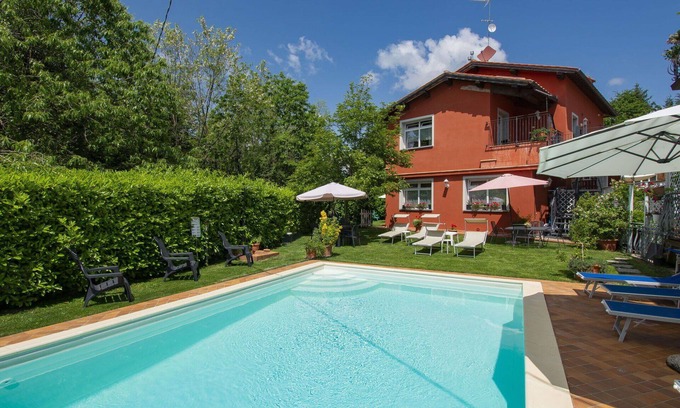 Marliana Apartment | Spacious Apartment for 8 with Pool, WIFI and Pet Friendly