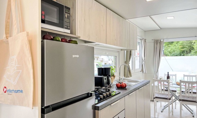 Boppard House | Lovely apartment in villa for 4 guests with terrace and pets allowed