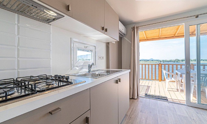 Fertilia House | Elegant Villa Apartment for 6 with Pool and Ocean View