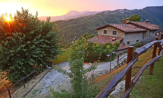 Pieve Fosciana Apartment | Sunny Tuscan Villa with Pool, Spa, and Breathtaking Views