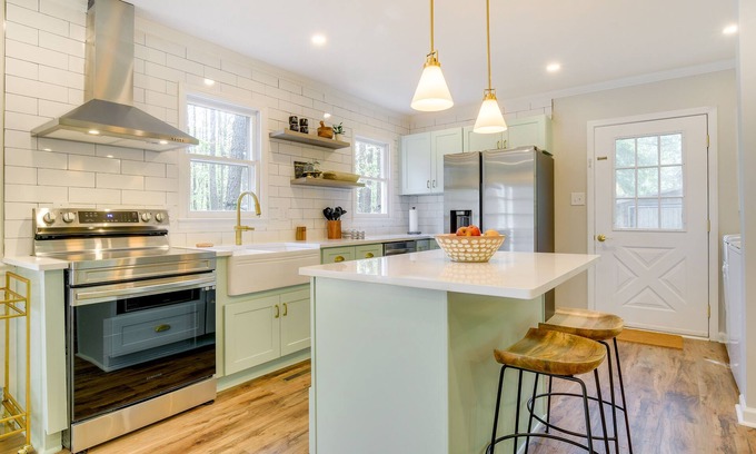 Apex House | Idyllic Apex Vacation Rental with Spa on 7 Scenic Acres