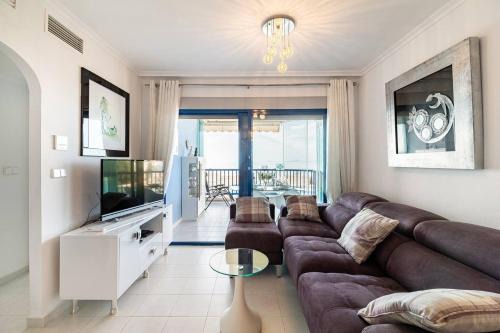 Orihuela Costa Apartment | Seaside Escape: 4-Star Apartment with Oceanfront Views