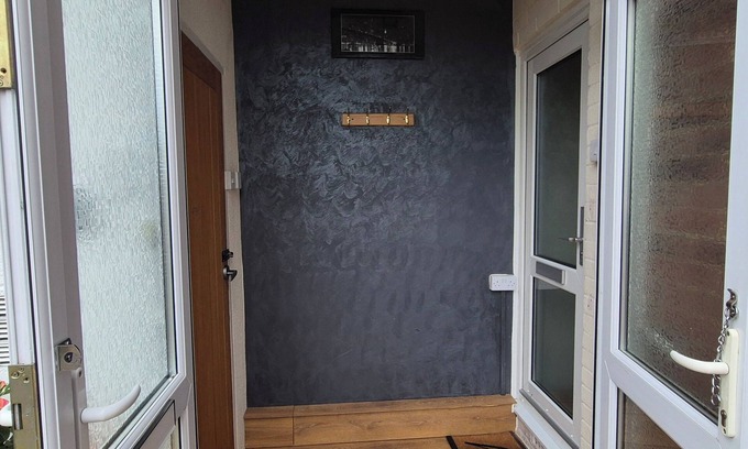Borehamwood Apartment | Inviting 2-Bed Apartment in Borehamwood with Great Amenities