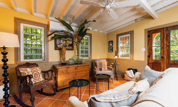 Puerto Real House | Elegant Casita Granada with Ocean View & Pool Access