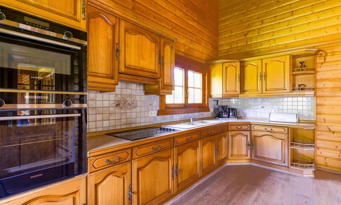 Aywaille House | Inviting Chalet with Garden & Kitchen in the Ardennes