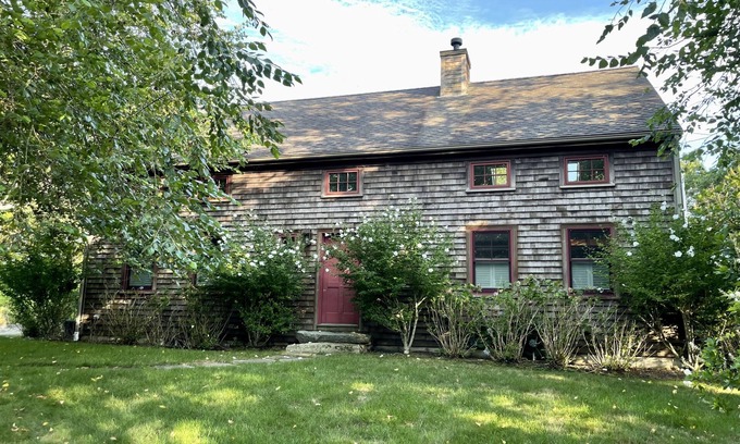 Chilmark House | Charming Chilmark Retreat with Private Beach and Tennis Courts