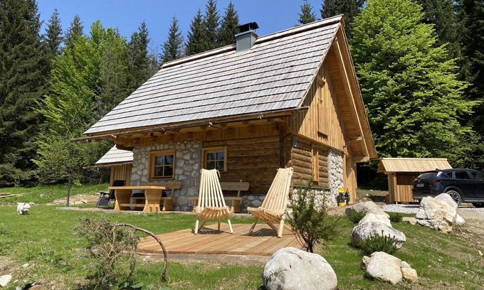 Studor Cottage | Escape to a Cozy Cottage in National Park Wilderness