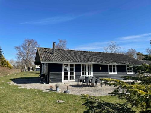 Kramnitse House | Ideal Cottage Retreat with Secluded Garden for Families