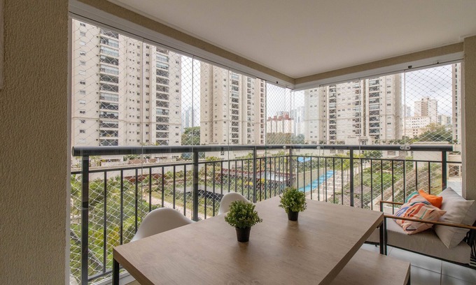 Picanco Apartment | Cozy Family Apartment with Pool & Breakfast Near GRU