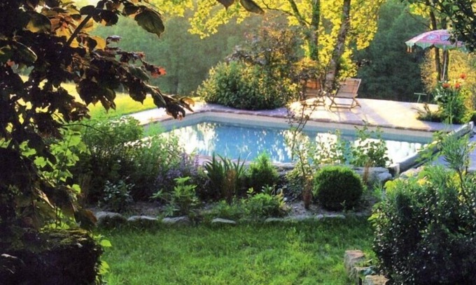Marcillac-la-Croze Cottage | Serene Family Retreat with Private Pool & Ocean View