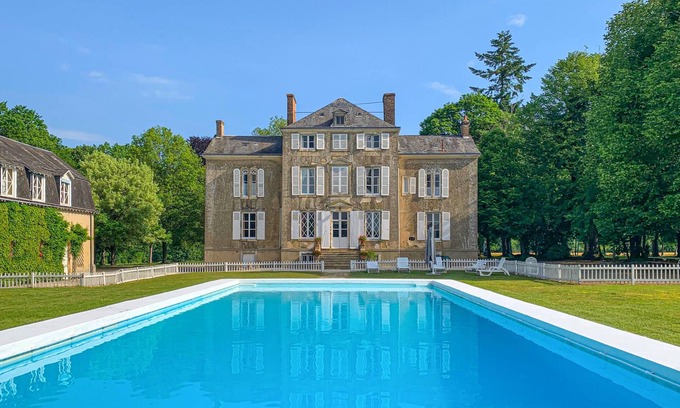 Saint-Michel-de-Chavaignes House | Charming Country House with Pool and Lake Views