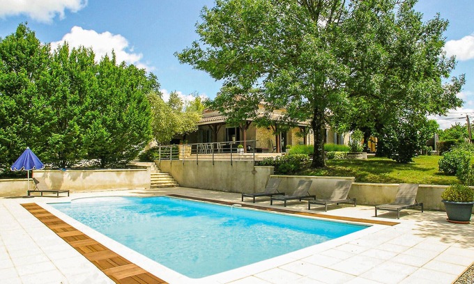 Saint-Aubin-de-Cadelech House | Villa Le Tallay: Unique Retreat with Pool & Spa Amenities
