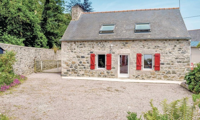 Plevenon House | 3-Bedroom Getaway in Plévenon Cap Fréhel with Ocean Views