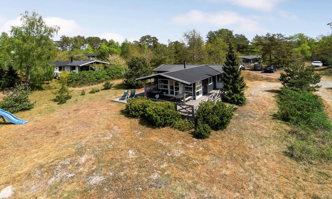 Oster Somarken House | Oceanfront 3-Bedroom Retreat in Aakirkeby Awaits You