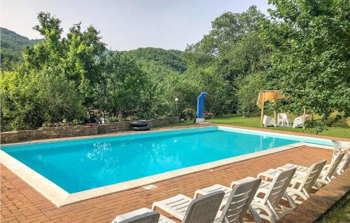 Molin Bianco-pian D'uscianom House | Cozy 3 Bedroom Home in Arezzo with Pool & Pet Friendly