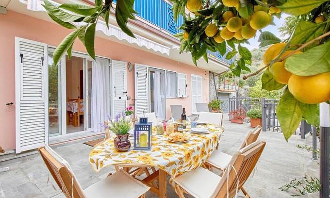 Dolcedo House | Exceptional 2-Bedroom Stay in Dolcedo with Spa & Breakfast